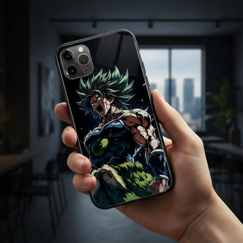 Protection iPhone incassable Broly Transformation, en gel silicone souple, une idée cadeau ado