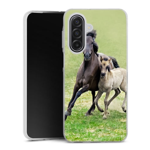 Coque Samsung Galaxy A17 5G Horses, Wild Duelmener ponies, mare and foal | Housse Antichoc Silicone Souple, Ultra Fine, Protection intégrale, Motif Animaux Poney