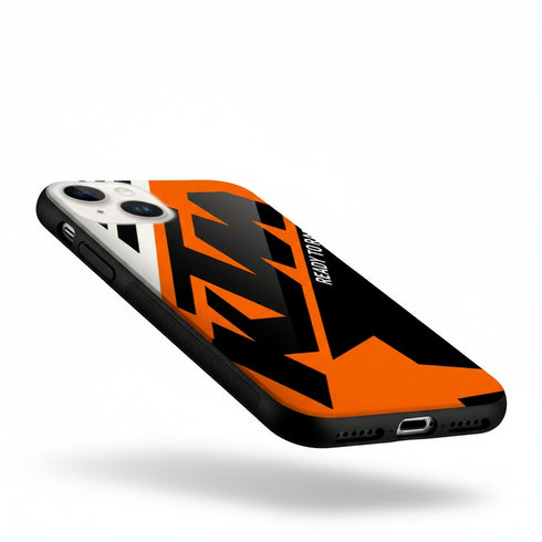 coque silicone design KTM orange et noir pour iPhone 15