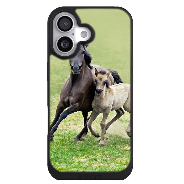 Coque iPhone 17 Animaux Horses, Wild Duelmener ponies, mare and foal - MaCoquePerso
