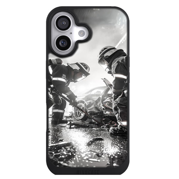 Coque iPhone 17 Pompier Intervention Pompier Accident Routier Style Noir Et Blanc - MaCoquePerso