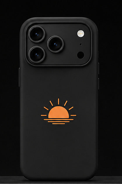 Coque iPhone 17 noire emoji coucher de soleil